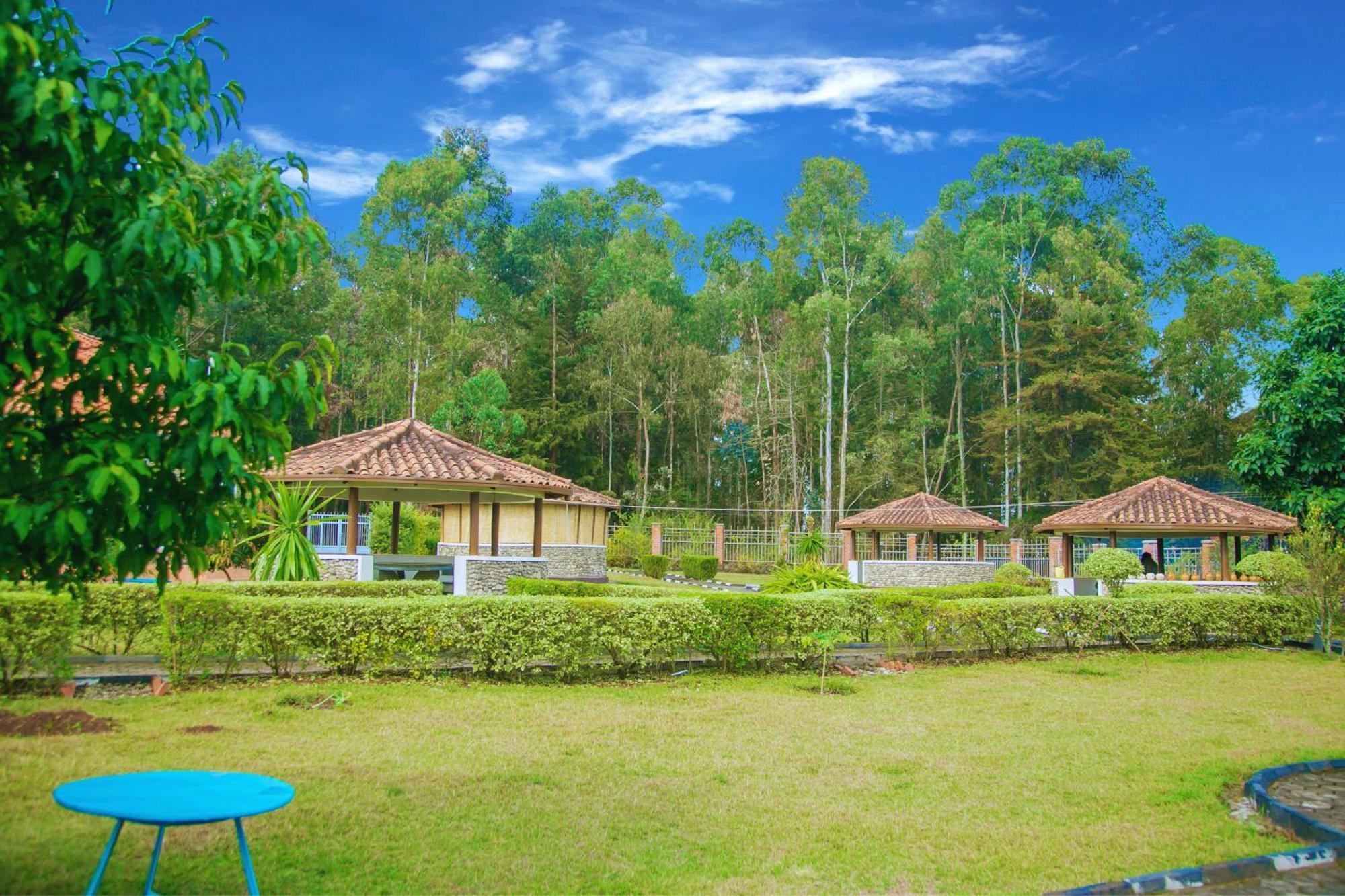 Karisimbi Cave Resort Ruhengeri Exterior foto